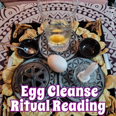 pic of an egg for Oomancy Readings
